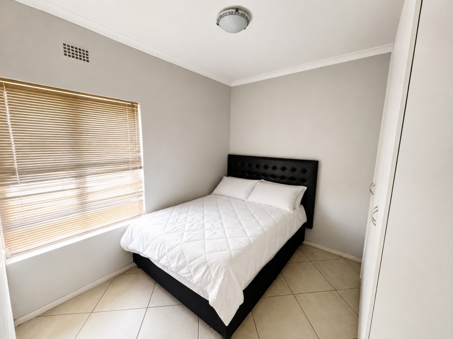To Let 2 Bedroom Property for Rent in Buh Rein Estate Western Cape